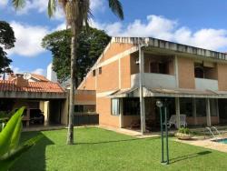 Sobrado para Venda em Jacareí - 3