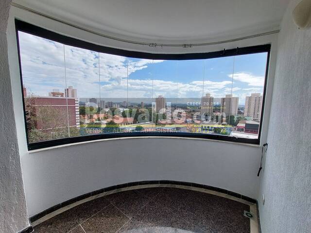 Apartamento para Venda em Jacareí - 4