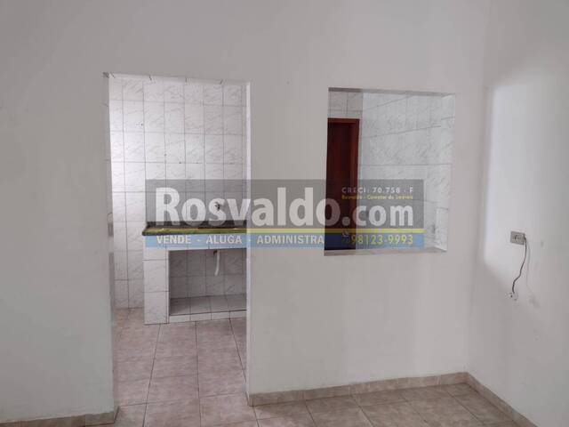 #22303 - Casa para Locação em Jacareí - SP - 2
