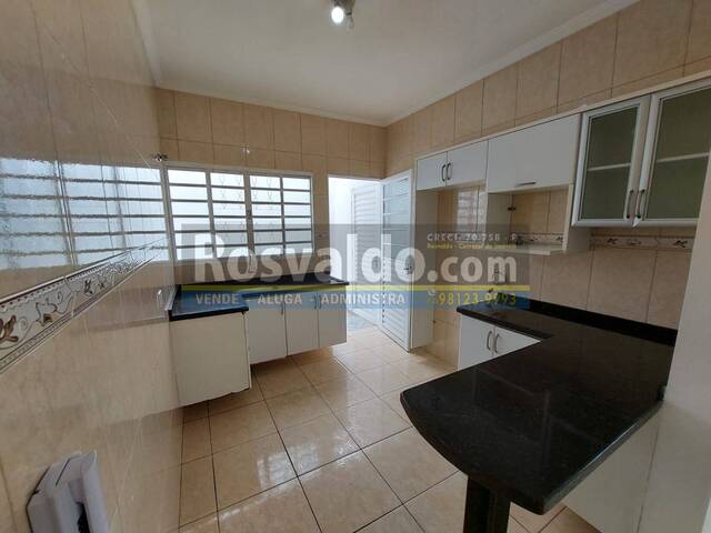#22496 - Casa em condomínio para Venda em Jacareí - SP - 2