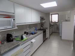 Casa para Venda em Jacareí - 4