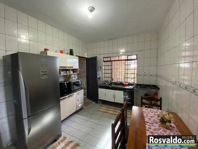 Casa para Venda em Jacareí - 3