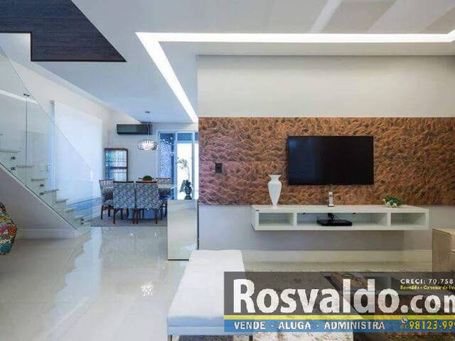 #21835 - Alto Padrão para Venda em Jacareí - SP