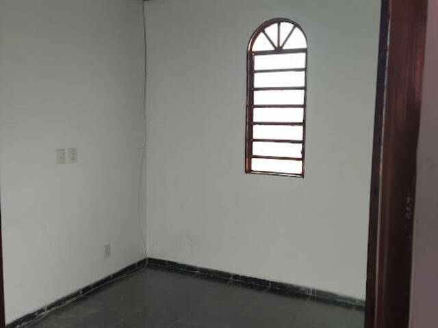 Casa para Venda em Jacareí - 4