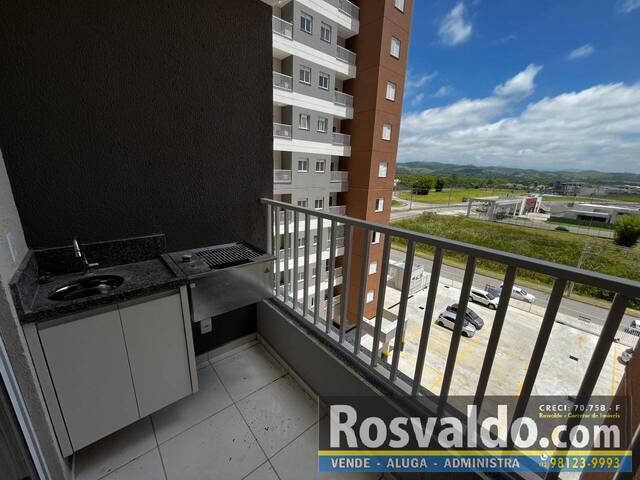 Venda em Condomínio Residencial Colinas do Paratehy - São José dos Campos