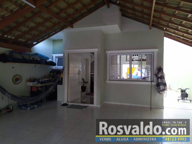 Sobrado para Venda em Jacareí - 4