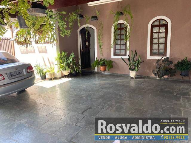 Venda em Jardim Altos de Santana I - Jacareí