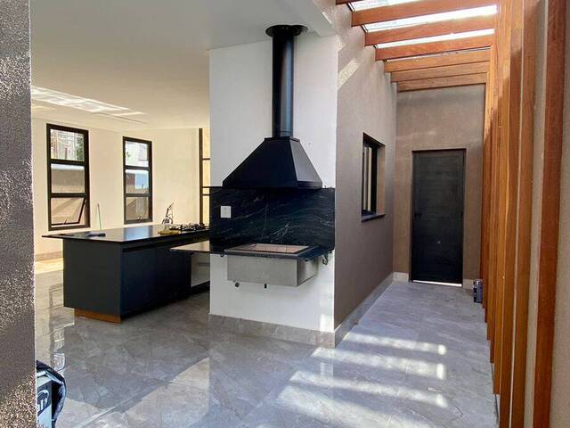 #22027 - Casa em condomínio para Venda em Jacareí - SP