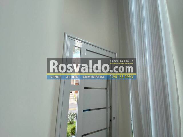 Sobrado em condomínio para Venda em Jacareí - 4