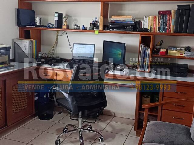 Sobrado em condomínio para Venda em Jacareí - 4