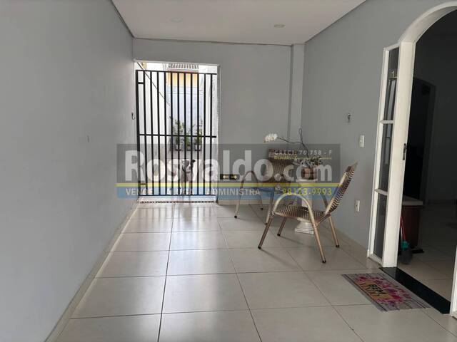 #22583 - Casa para Venda em Jacareí - SP - 3