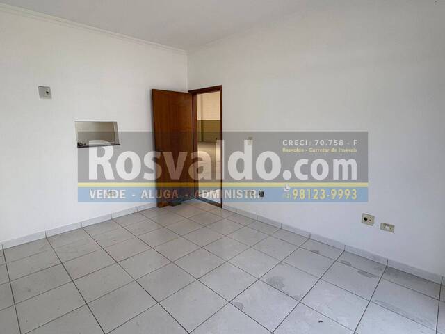 Galpão/Depósito/Armazém para Locação em Jacareí - 4