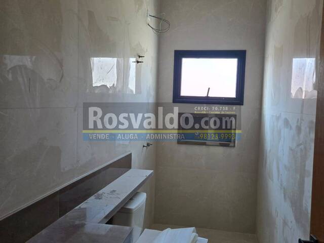 #22612 - Sobrado em condomínio para Venda em Jacareí - SP - 3