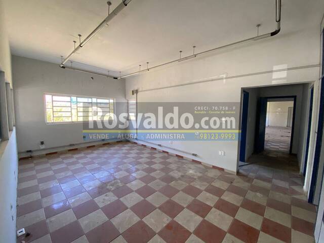 Sala para Venda em Jacareí - 4
