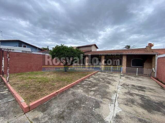 #22692 - Casa para Venda em Jacareí - SP - 2