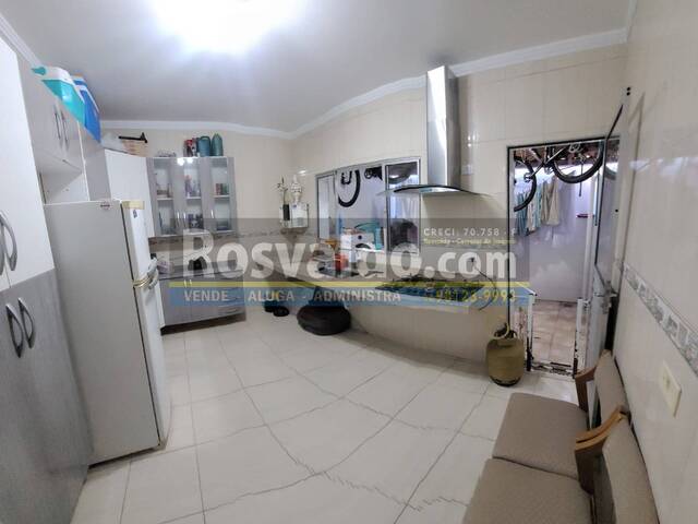 Sobrado em condomínio para Venda em Jacareí - 4