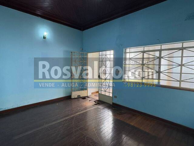 #22735 - Casa para Venda em Jacareí - SP - 2