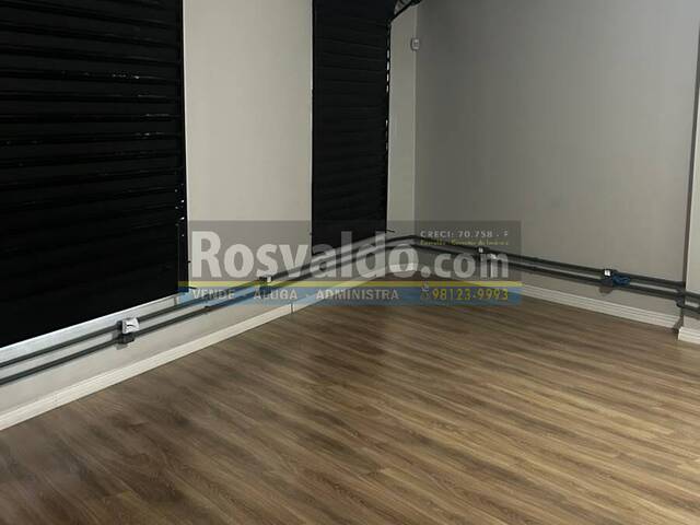 Sala para Venda em Jacareí - 4