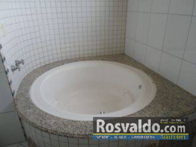 Alto Padrão para Venda em Jacareí - 4