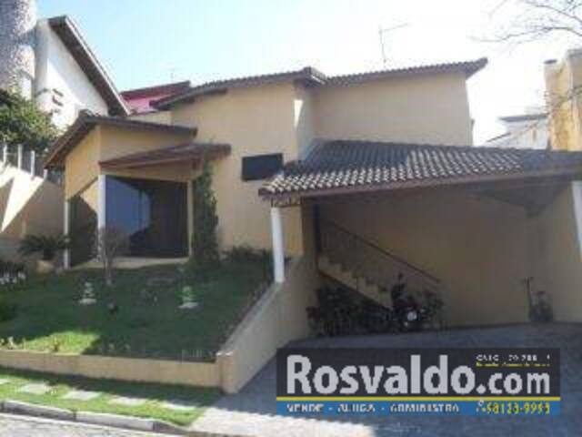 Alto Padrão para Venda em Jacareí - 2